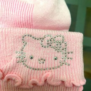 NWT Limited Edition HELLO KITTY Rhinestone pink Crew Socks